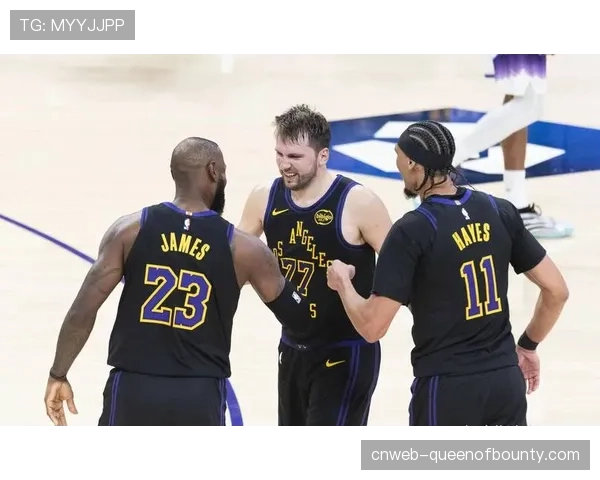 一月攻防效率榜：掘金雷霆分列东西部榜首，湖人命中率隐忧